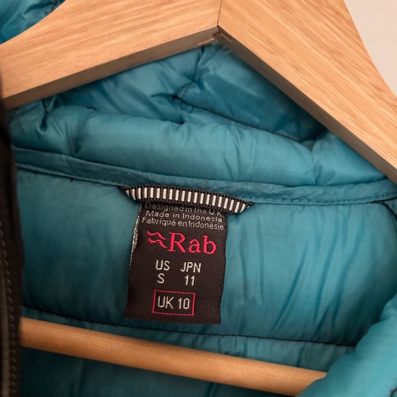 NEW - RAB Microlight Alpine Down Jacket – Small - ($432 Retail) - Picture 7 of 7